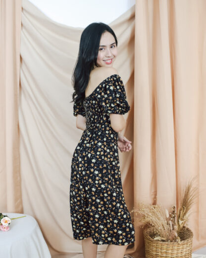 Martina Midi Dress with Slit, Knotted Neckline in Dark Daffodil - Image 5