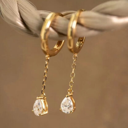 teardrop earrings, dangling earrings, drop earrings